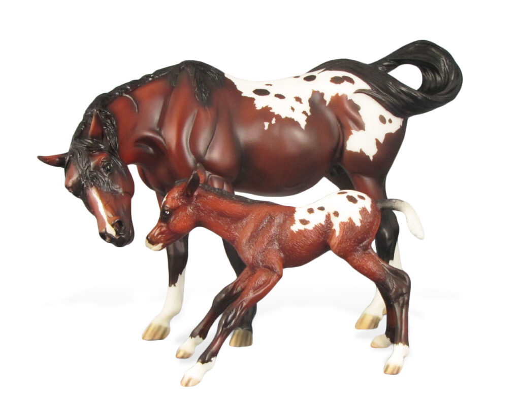 Naomi & Wynonna | Breyer Value Guide