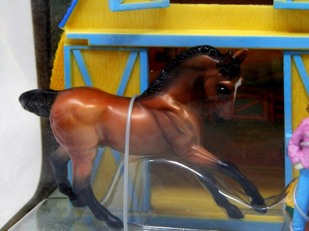 Stablemates Flower Barn | Breyer Value Guide